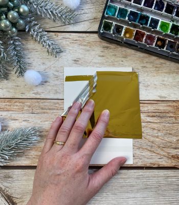 Sandra – Reingemalt – Aquarellmalen lernen, Handlettering und DIY Grußkarten – Weihnachtskarte gestalten12 Metallic Effekt mit Klebemaus und Transferfolie