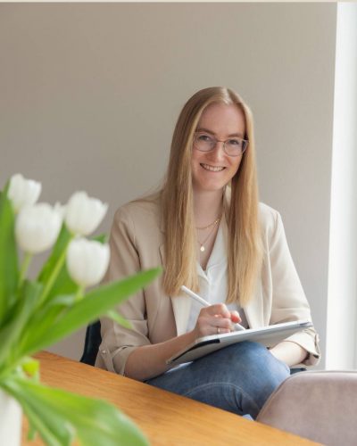 Sandra – Reingemalt – Aquarellmalen lernen – Lettering und Grußkarten für jeden Anlass (2) Sandra - Reingemalt - Aquarellmalen lernen - Lettering und Grußkarten für jeden Anlass (2)